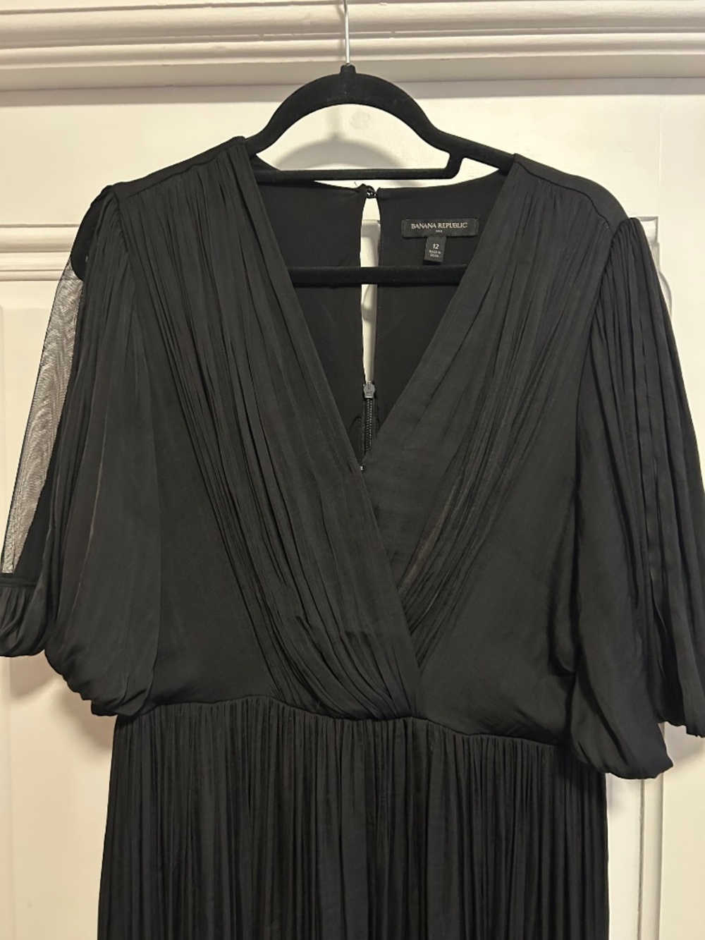 Banana Republic Pleated Maxi Dress – Sheer Balloon Sleeves, Black, Elegant
